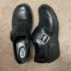BOC black comfort clogs